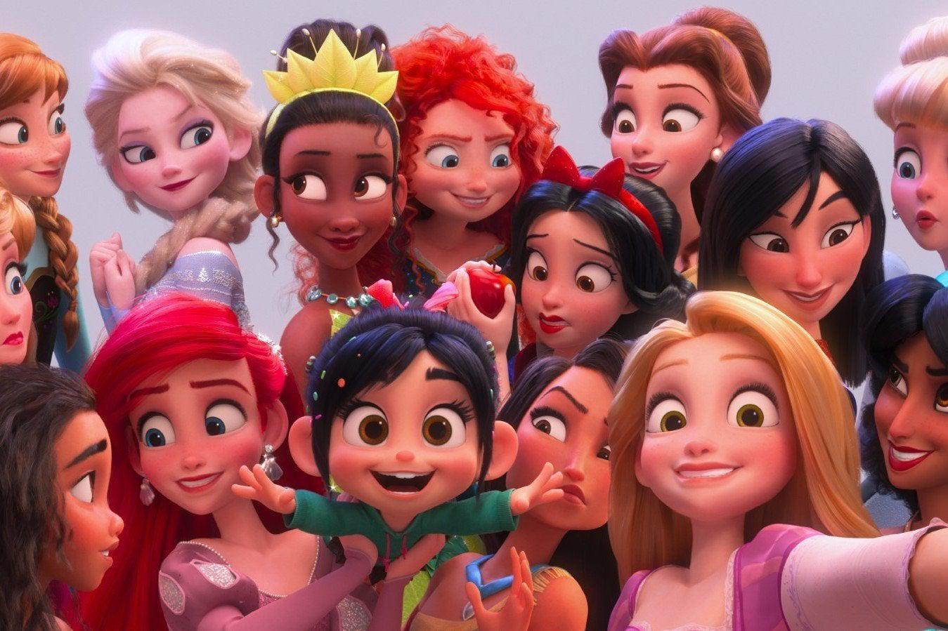 Relive fairy tales with Disney Princesses art.Disney Princesses - Diamondartlove